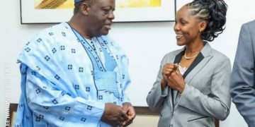 Bénin : Christiane Kpohouégbé et son bureau au cabinet de Louis Vlavonou