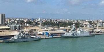 Bénin : Message de l’Union européenne sur la présence de deux frégates européennes à Cotonou [Communiqué]