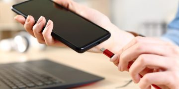 Le parlement européen valide la législation sur le chargeur universel