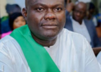 Bénin : Le député Ouassagari interpelle le gouvernement sur le pont péage de Tigninti