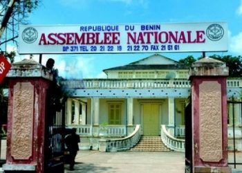 Bénin : La 9ème législature évalue le premier rapport d’activité de Vlavonou