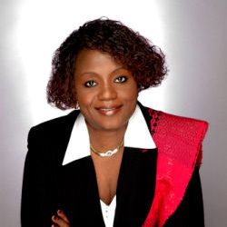 Bénin : Célestine Zanou s’oppose à la destruction du marché Dantokpa et propose