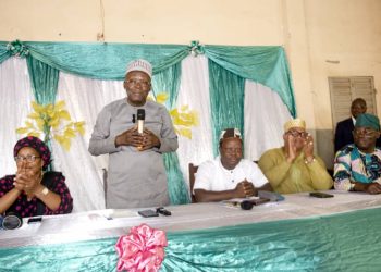 Bénin : Bio Tchané présente les réalisations du gouvernement aux populations de Savè