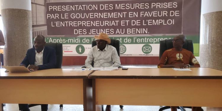 Bénin : Bio Tchané parle des opportunités d’emploi avec la jeunesse
