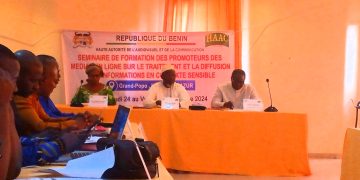Bénin : Des médias en ligne formés sur le traitement et la diffusion de l’information en contexte sensible