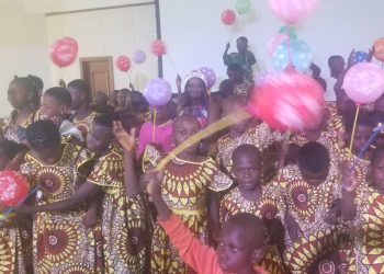 Bénin : Clarisse Sohouenou fait encore des heureux avec Christmas Magic