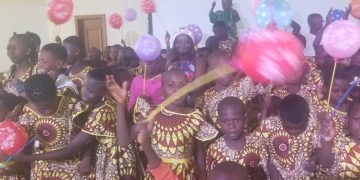 Bénin : Clarisse Sohouenou fait encore des heureux avec Christmas Magic