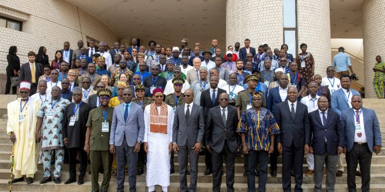 Bénin : Bio Tchané lance les travaux du Forum régional sur la cohésion sociale