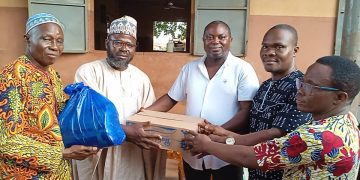 Bénin : Aké Natondé partage des vivres aux musulmans de la région Agonlin