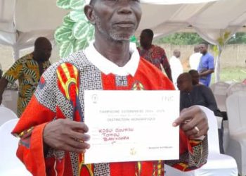 Bénin : Voici le meilleur Cotonculteur de la campagne 2024-2025