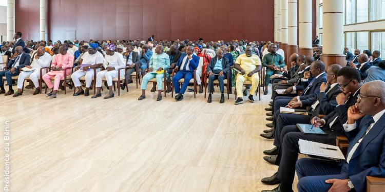 Bénin : Le gouvernement évalue la réforme sur la décentralisation