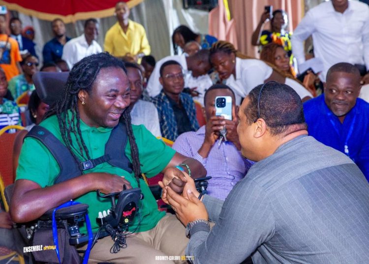 Bénin : Commandant Habib Aboukhedoud invite 3000 jeunes au décollage