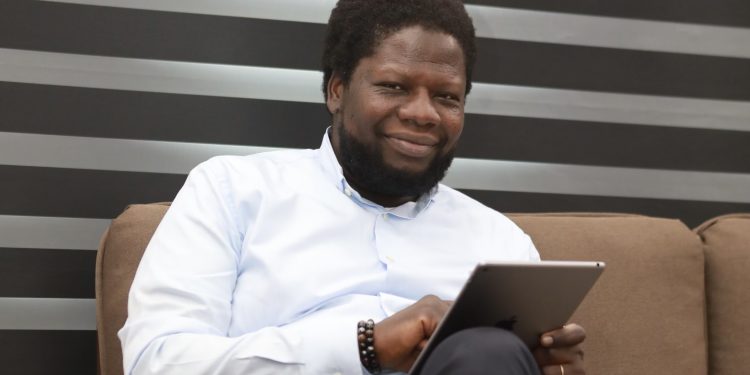 Bénin : Fiacre Vidjingninou nommé Directeur de la Communication de la Présidence de la République